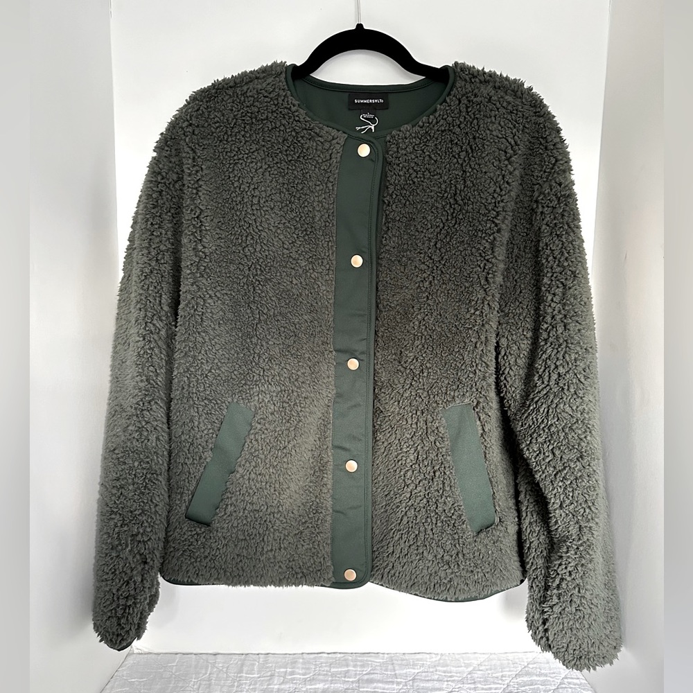 NWT The High Pile Short Sherpa Fleece Jacket // Olive & Eden Green // Size Large